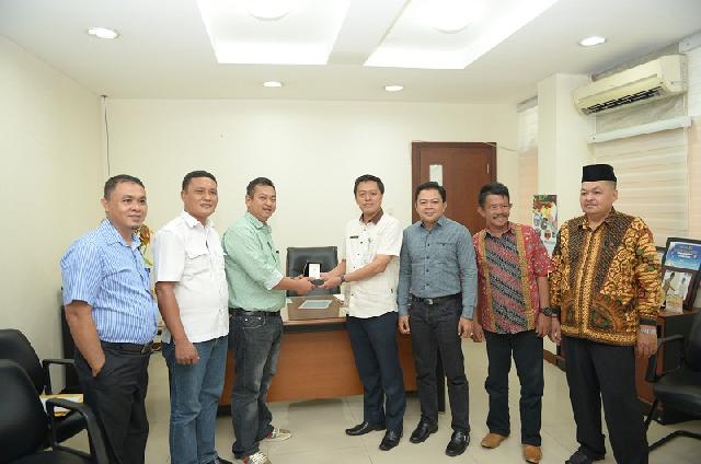 Komisi I DPRD Inhil Kunjungi Pemprov Riau