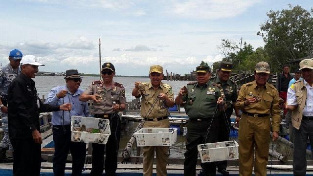 Gubernur Riau Kunker Ke Pelabuhan Samudera Kuala Enok