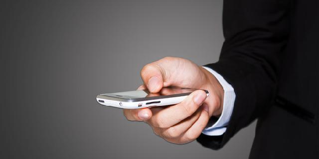 Awas, kecanduan chatting-an bisa bikin cepat mati!