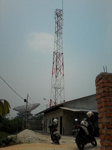 Warga Minta Tower di Kelurahan Suka Maju Dibongkar