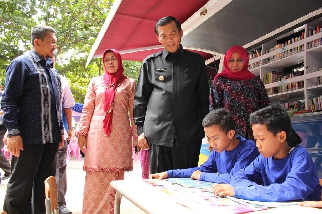 Pemko Komit Bangkitkan Dunia Perpustakaan