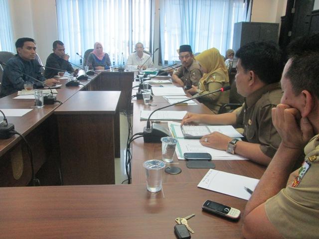 Setelah Dihearing Komisi III, Disdik Pekanbaru Minta Kepala SMPN 15 Kembalikan Uang Jual Sepeda