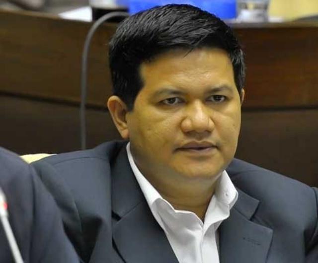 Politikus Golkar Duga Ketua KPU Husni Kamil Manik Diracun