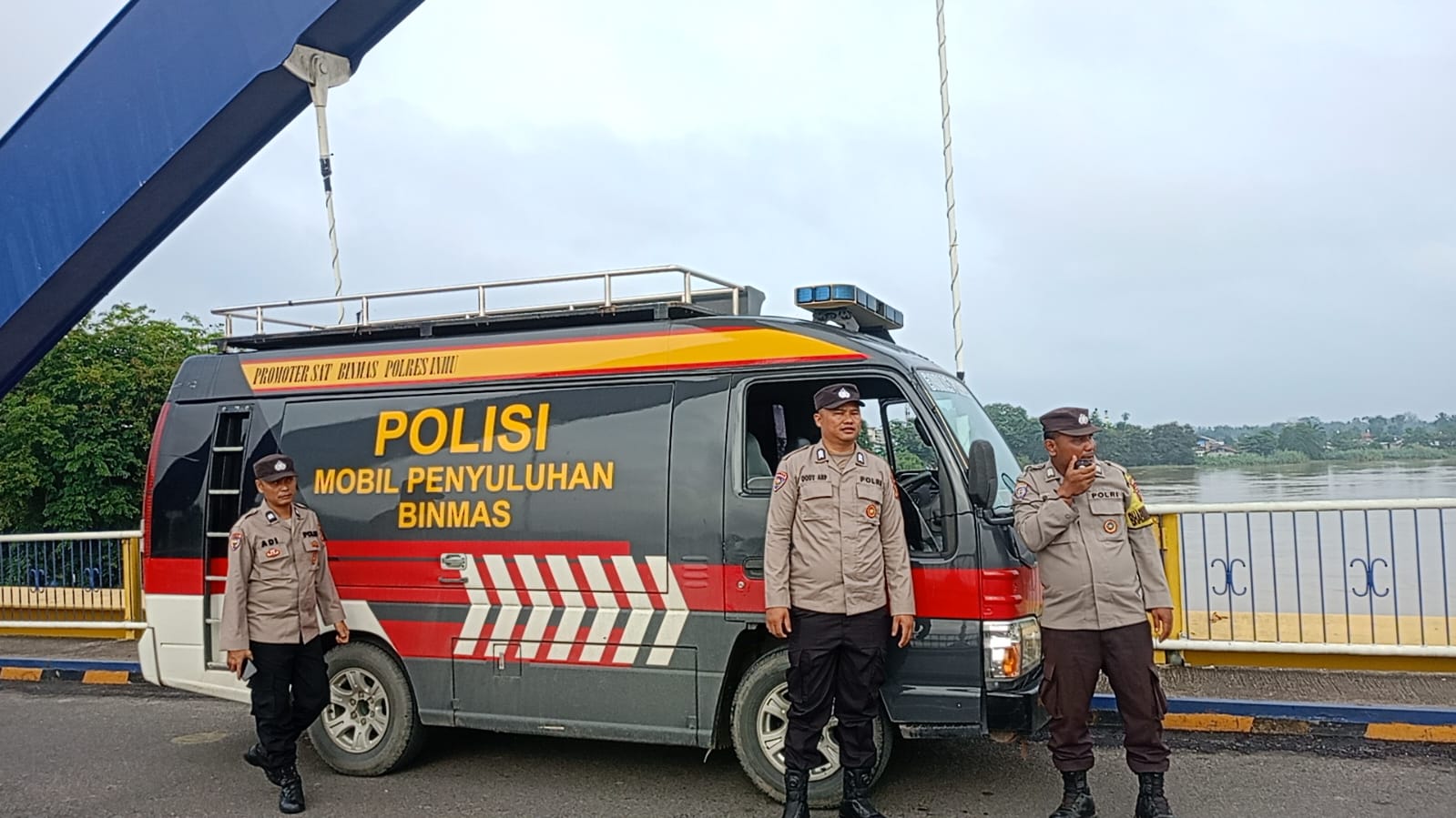 Debit Air Sungai Indragiri Naik, Polres Inhu Imbau Warga Tetap Waspada