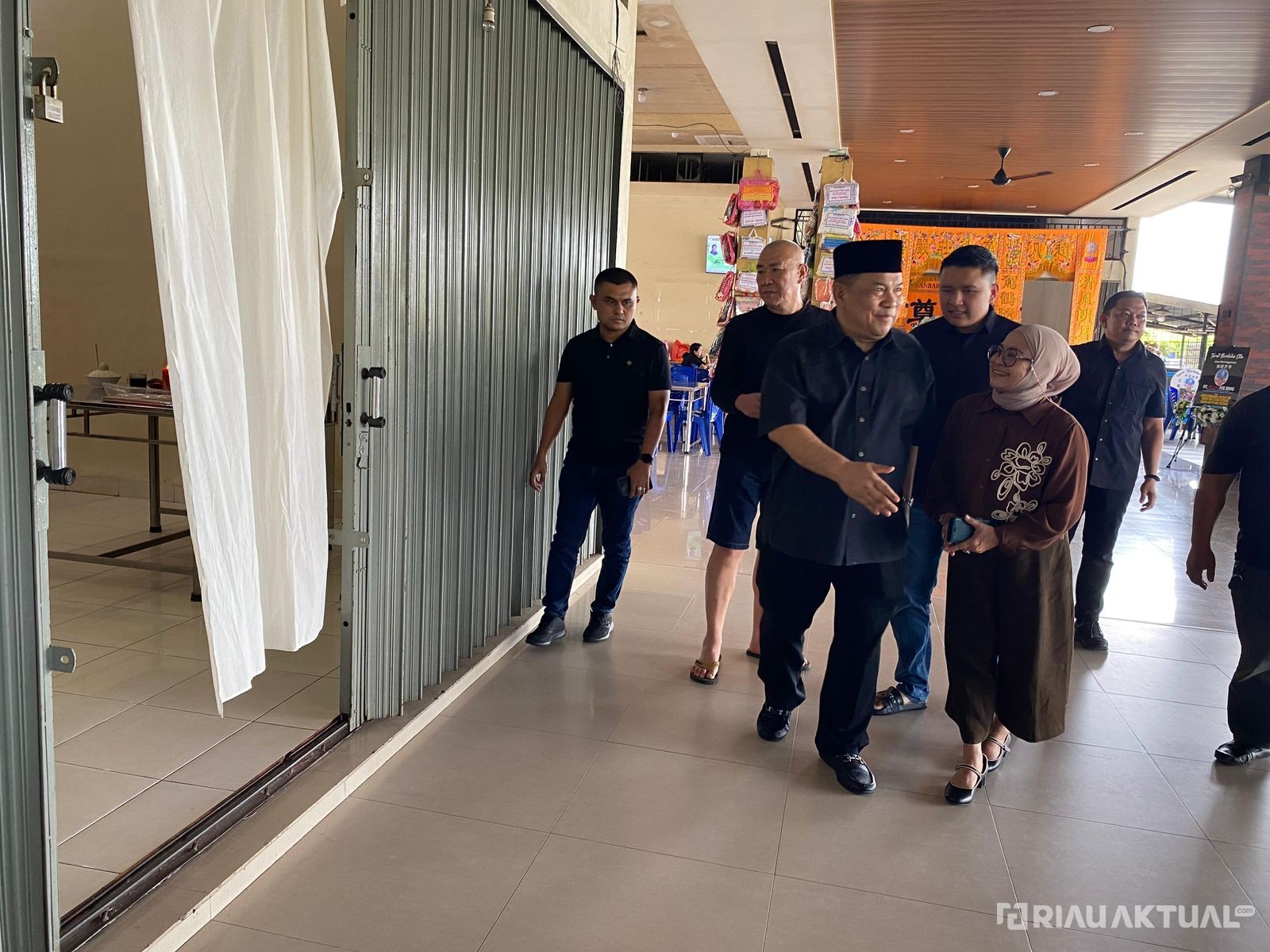 Menangis saat Melayat Dedi Handoko, Wagubri Mengaku Kehilangan