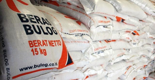Harga Beras Merangkak Naik, Bulog Riau Siapkan Cadangan
