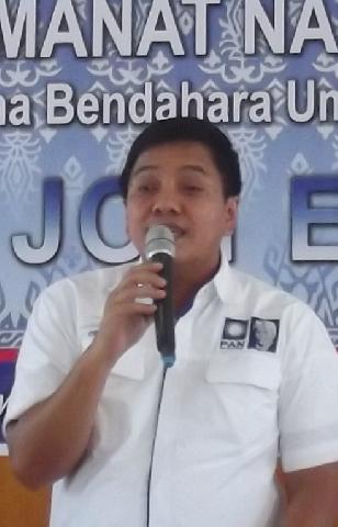 Jon Erizal Diminta Perhatikan Naker Lokal