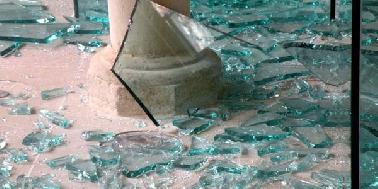 Dituding Menyerobot Lahan, Rumah Dirusak Tetangga