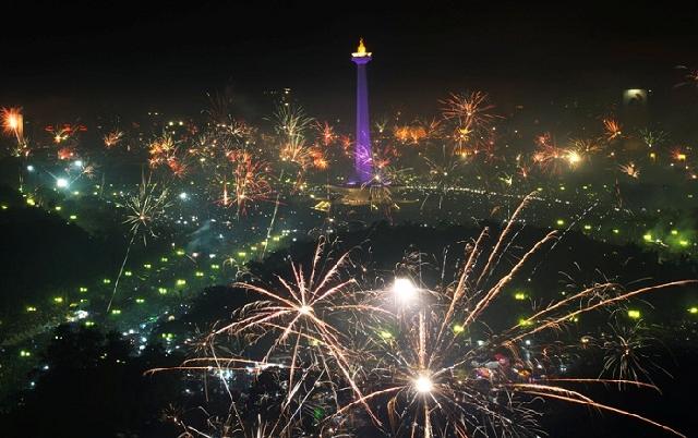 Negara Paling Pertama dan Terakhir yang Rayakan Tahun Baru 2017