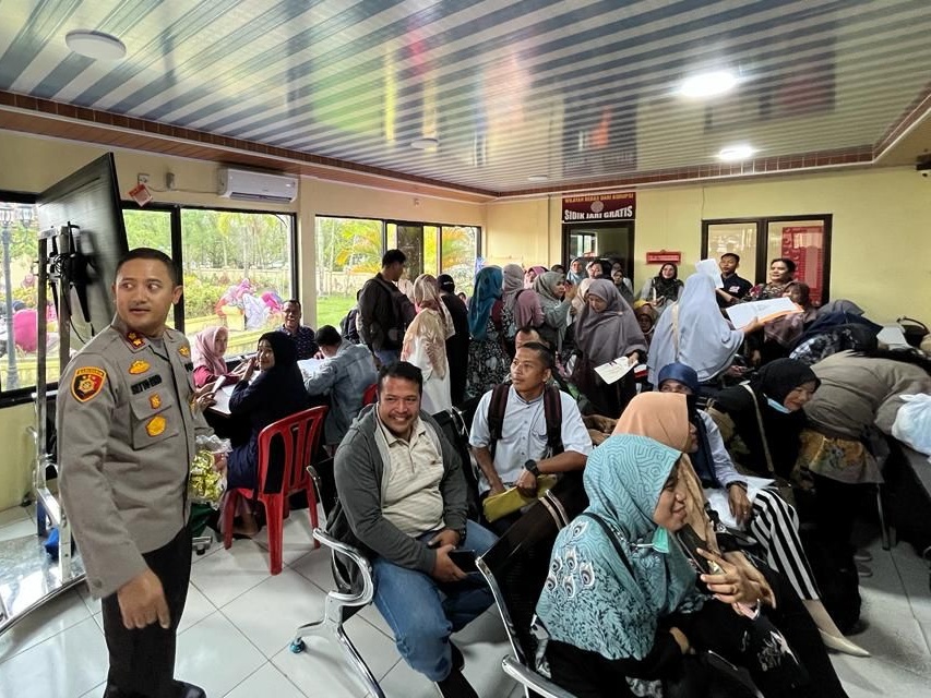 Libur Natal, Pemohon SKCK dan SIM di Polres Bengkalis Membludak
