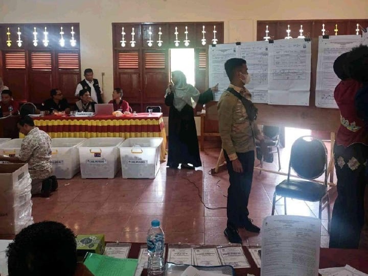 Polsek Kuantan Tengah Lakukan Pengecekan dan Pengamanan Gudang Logistik PKK Sentajo Raya