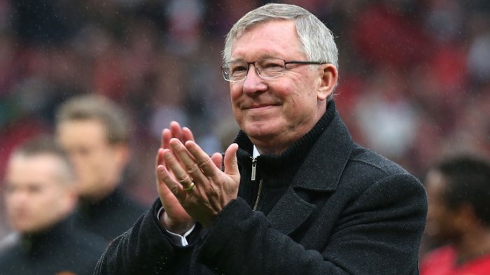 Dilarikan ke Rumah Sakit, Sir Alex Ferguson Jalani Operasi Otak Darurat