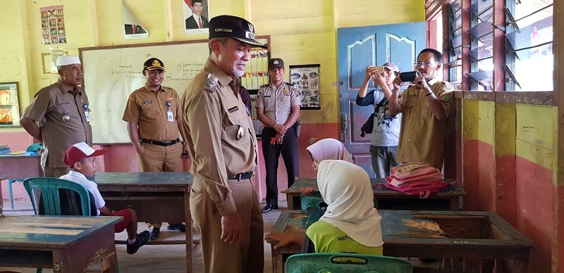 Guna Lakukan Perbaikan, Wabup Meranti Lakukan Peninjauan Sekolah