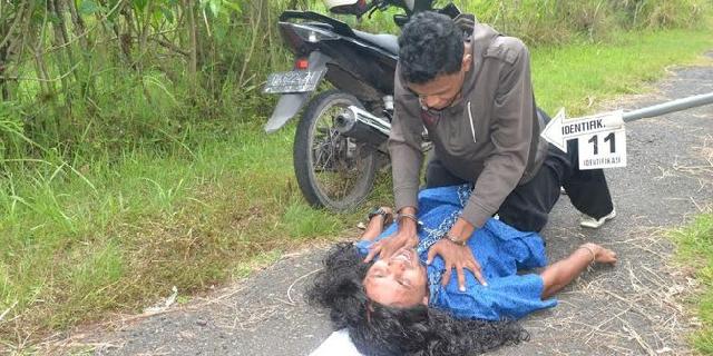 Sadis, Usai diperkosa, ABG ini difoto bugil & dipalak Rp 2 juta oleh pelaku