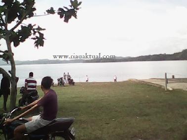 Danau Quari Laksana Pantai