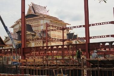 Izin Ritos 'Jalan di Tempat'