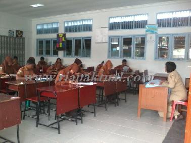 Ujian Semester Tumbuhkan Percaya Diri Siswa