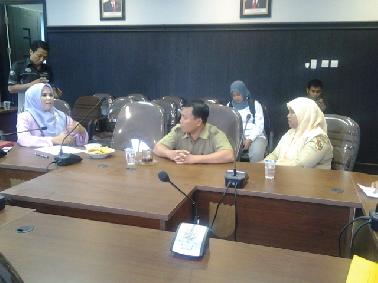 Galau Proses Perekrutan CPNS, Guru Forum GHSN Mengadu ke DPRD 