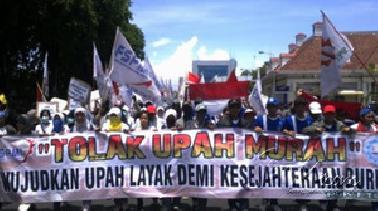 Perusahaan Rakysasa Diminta Sejahterakan Buruh