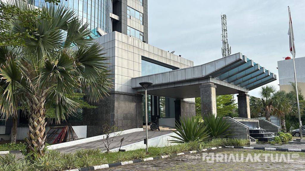 OTT di Riau, KPK Amankan Uang dalam Dolar dan Poundsterling Lebih dari Rp1 Miliar