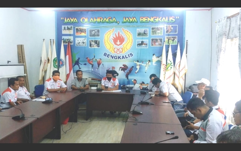 Tanggapi Mosi Tak Percaya, Ketua KONI Inginkan Cabor Berdialog Temui Dirinya  