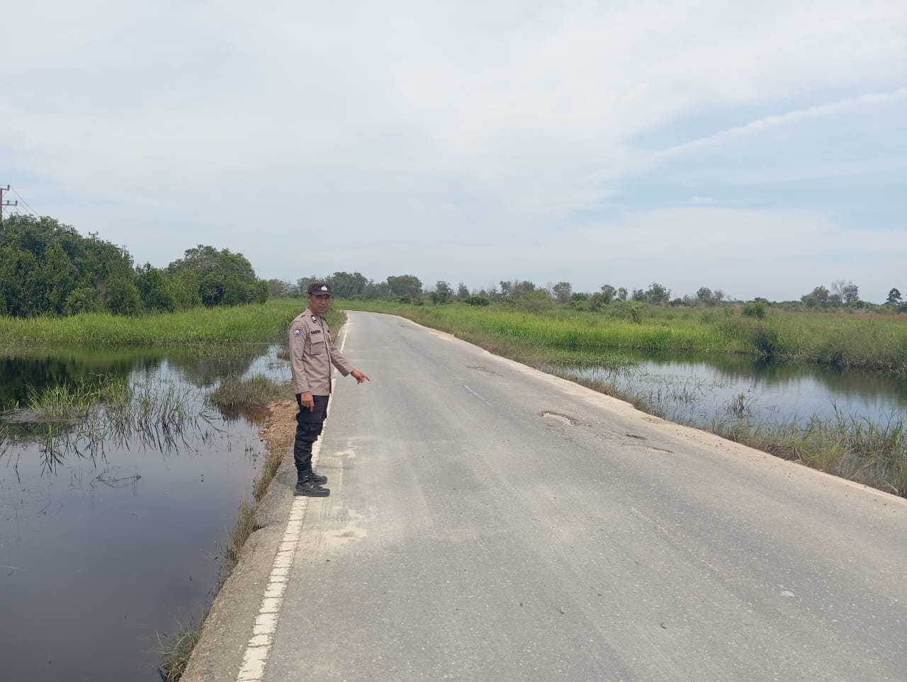 Polsek Langgam Patroli, Pastikan Keamanan Pasca Pilkada