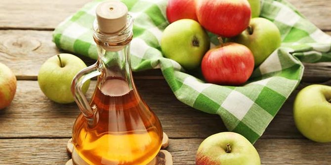 Berikut Empat Larangan yang Harus Diketahui dalam Mengonsumsi Cuka Apel