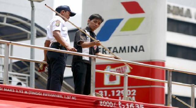 Holding BUMN Migas, Haruskah Pertamina Akuisisi PGN?