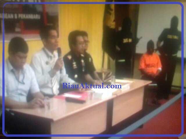 Bea Cukai Pekanbaru Temukan 100g Sabu dalam Perut Warga Malaysia