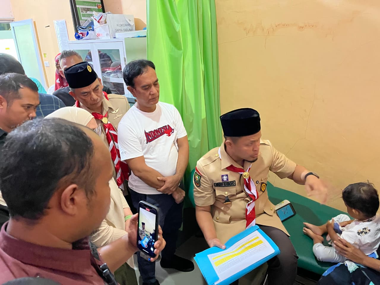 Pastikan Penanganan Tepat, Wako Agung Tinjau Warga Korban Gigitan Anjing Rabies