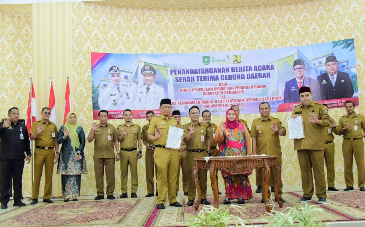Wujudkan Mall Pelayanan Publik Terbesar di Indonesia, Gedung Daerah Diserahterimakan ke DPMPTSP