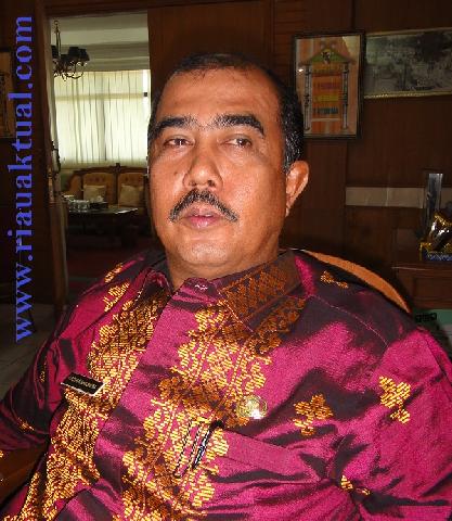 Dispar Pekanbaru Adakan Wisata Danau Bandar Khayangan dan Lomba Lari