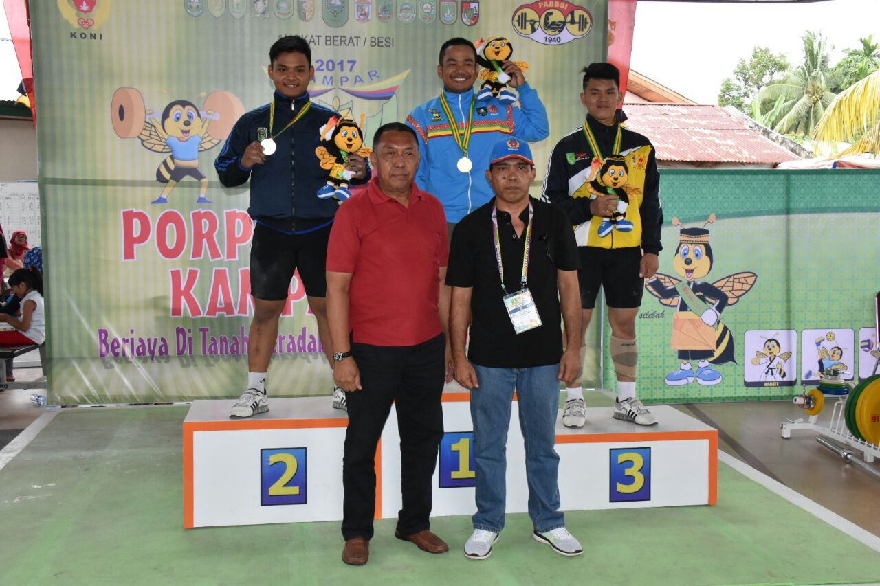 Angkat Besi Putri Sumbang 3 Emas Untuk Bengkalis