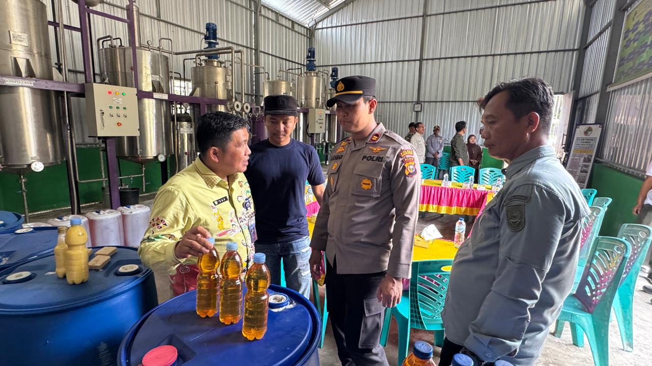 Kapolsek Singingi Hilir Dampingi Stafsus Wapres dan Dirjenbun Tinjau Pamigo Tupan Tribakti Kuansing