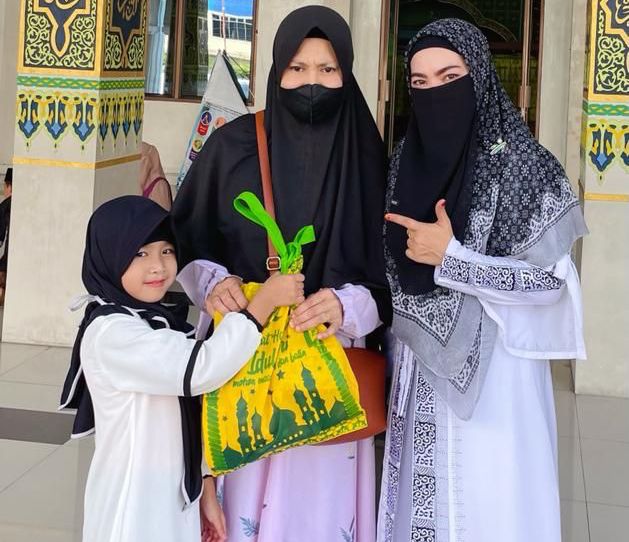 Arminareka Perdana Bengkalis Gelar Manasik Umroh dan Berbagi Paket Lebaran 