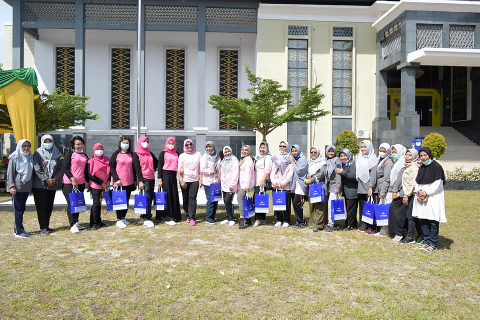 Memperingati Hari Ibu, Sekwan DPRD Pekanbaru Adakan Lomba Antar IKKD dan DWP