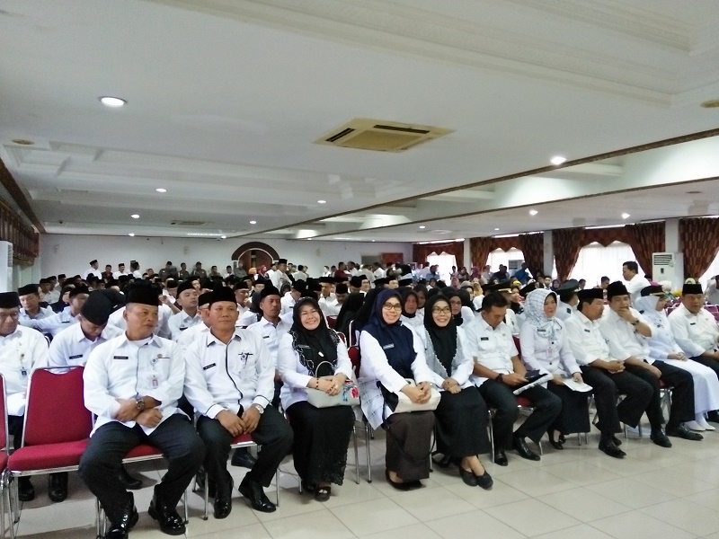 Pemko Pekanbaru Lantik 228 Pejabat