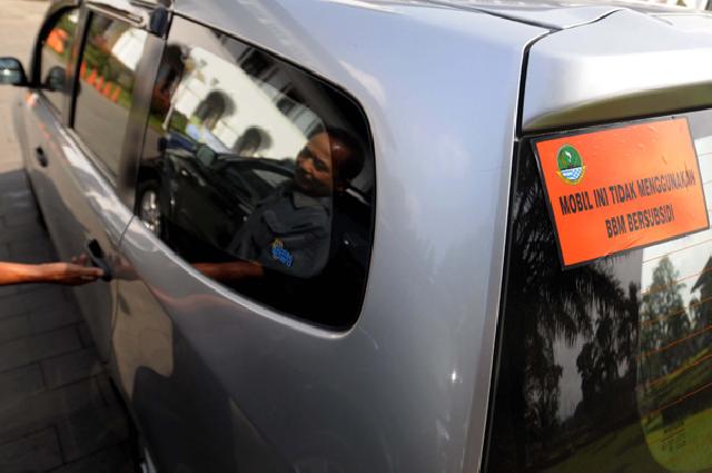 Stiker Pertamax Belum Menghiasi Mobdin Pejabat Pemprov