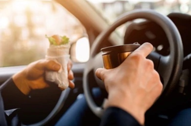 Bisa Bikin Ngantuk, Makanan Ini Wajib Dihindari saat Nyetir Mudik Lebaran