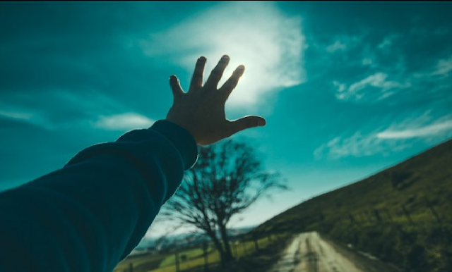 Hikmah Menatap Langit, Ibadah Sunah yang Terlupakan