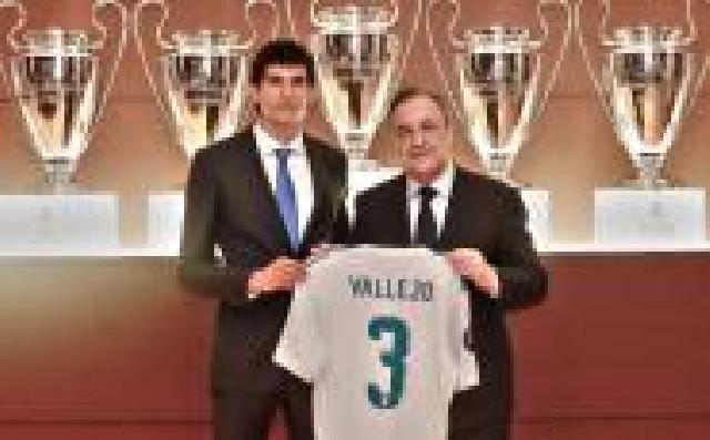 Bakal Huni Skuad Utama Madrid, Perez Sanjung Bek Muda Ini