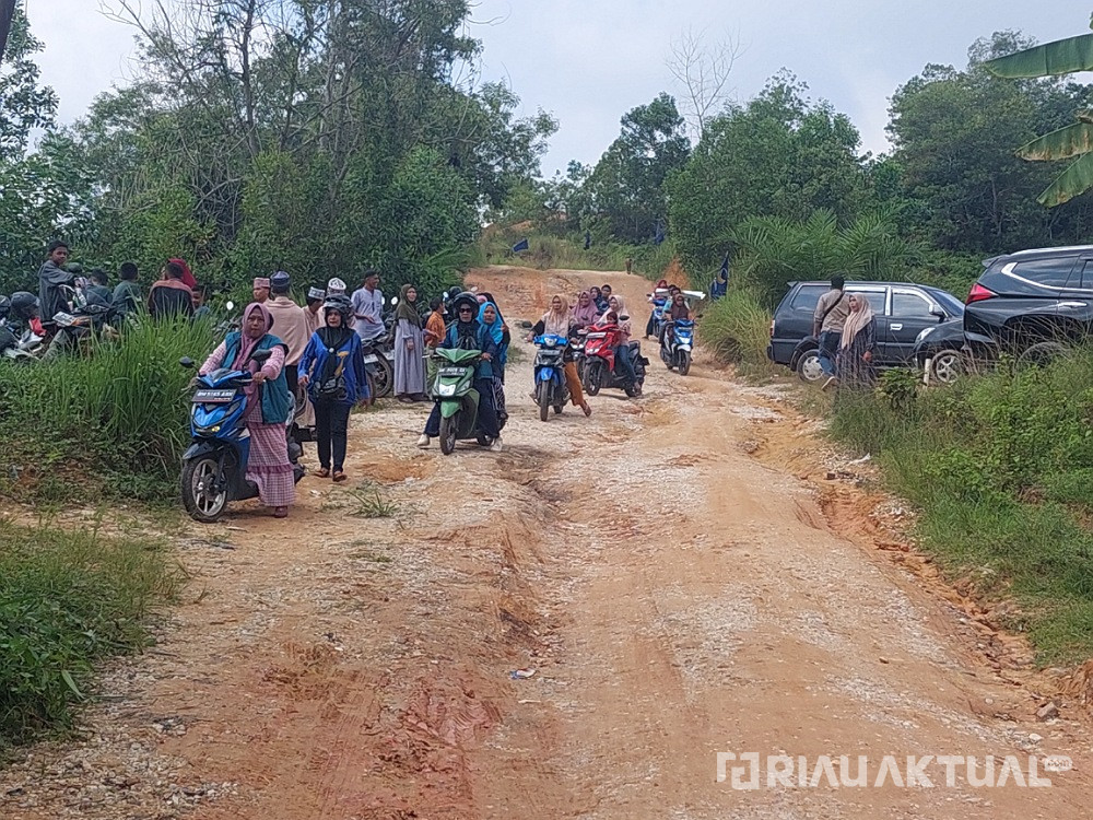 Anies Baswedan Dijadwalkan Mengunjungi Kampung Bata, Begini Kondisi Jalannya