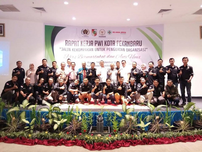 Gelar Konferker I, PWI Pekanbaru Diminta Susun Program Peningkatan Kapasitas Wartawan