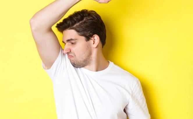 Lenyapkan Bau Ketiak dengan 4 Bahan Alami Ini