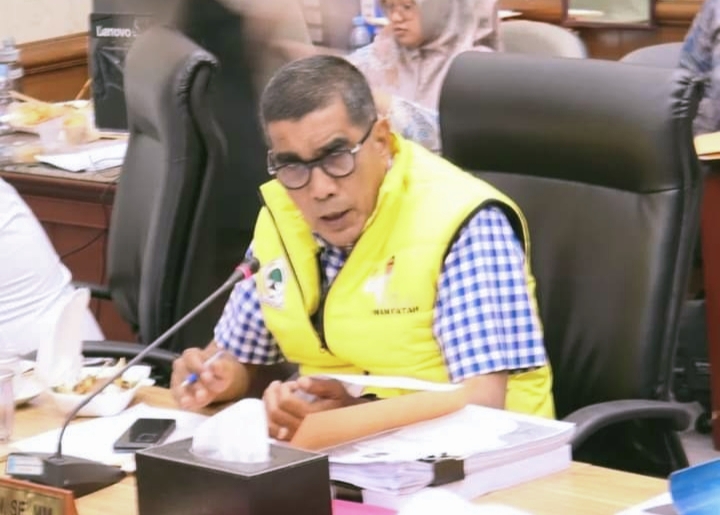 DPRD Riau RDP dengan Biro Administrasi Pembangunan Setda Provinsi Riau