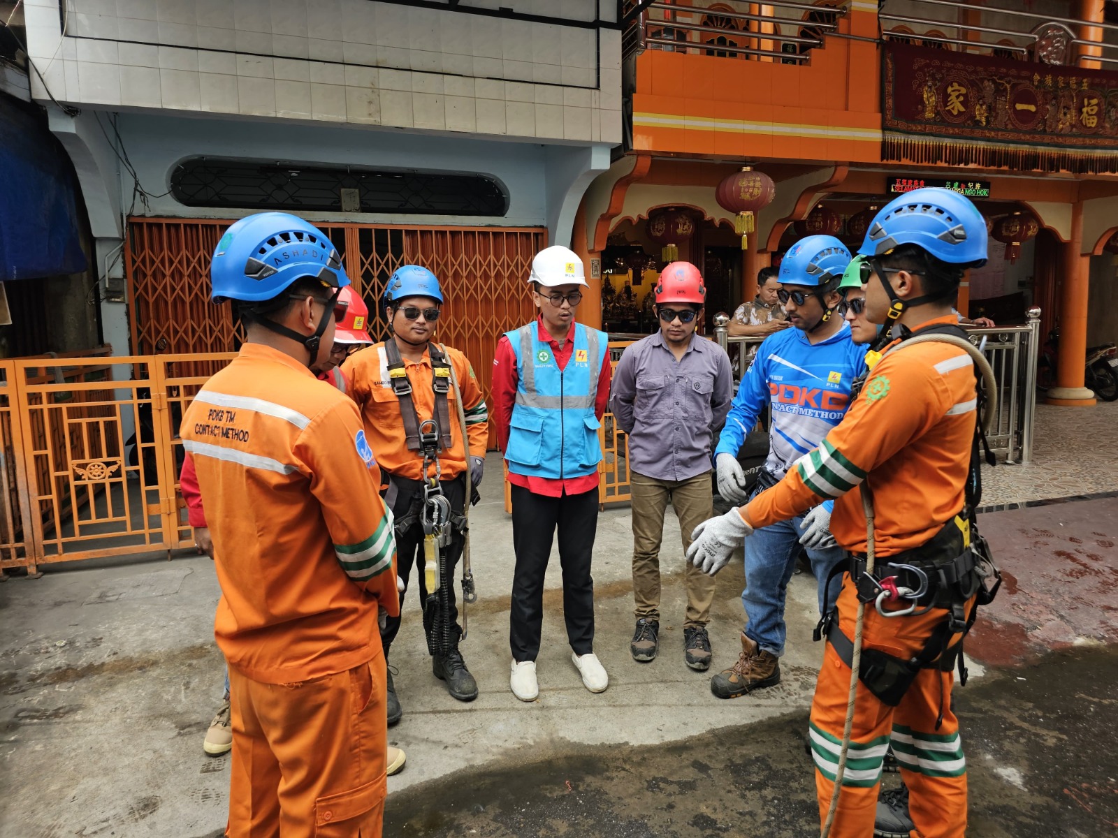 Dukung Sektor Pariwisata, Listrik PLN Sukseskan Festival Bakar Tongkang
