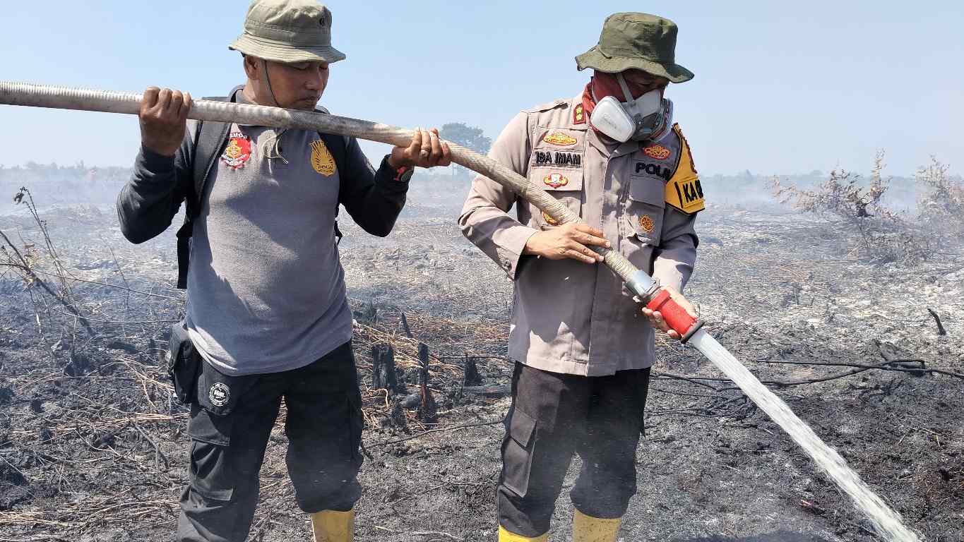 Kapolsek Bangko Pusako Ingatkan Warga Jangan Buka Lahan dengan Cara Membakar