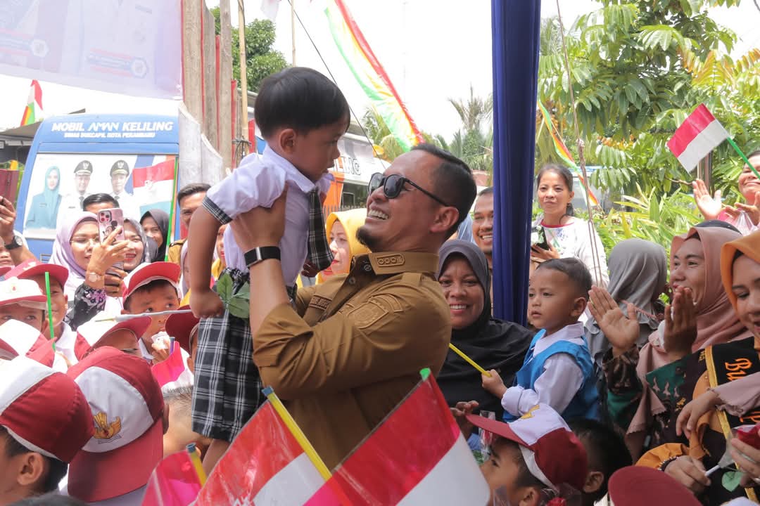 Usai Pasang Lampu Jalan, Pemko Pekanbaru Kini Sediakan Fasilitas Internet Gratis di Kelurahan Melebung