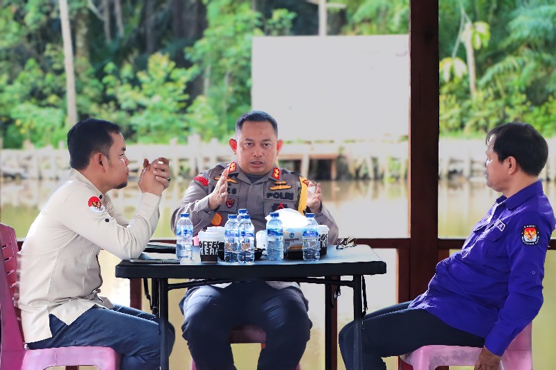 Ciptakan Pemilu Damai, Kapolres Siak Perkuat Sinergitas dengan KPU dan Bawaslu