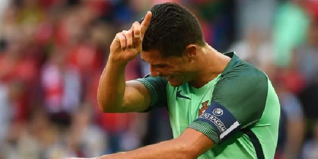 Legenda Arsenal sanjung Portugal dan Ronaldo